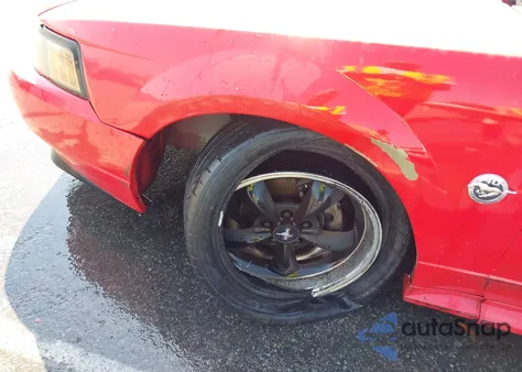 2004 Ford Mustang z USA, uszkodzony, nr VIN 1FAFP406X4S174247